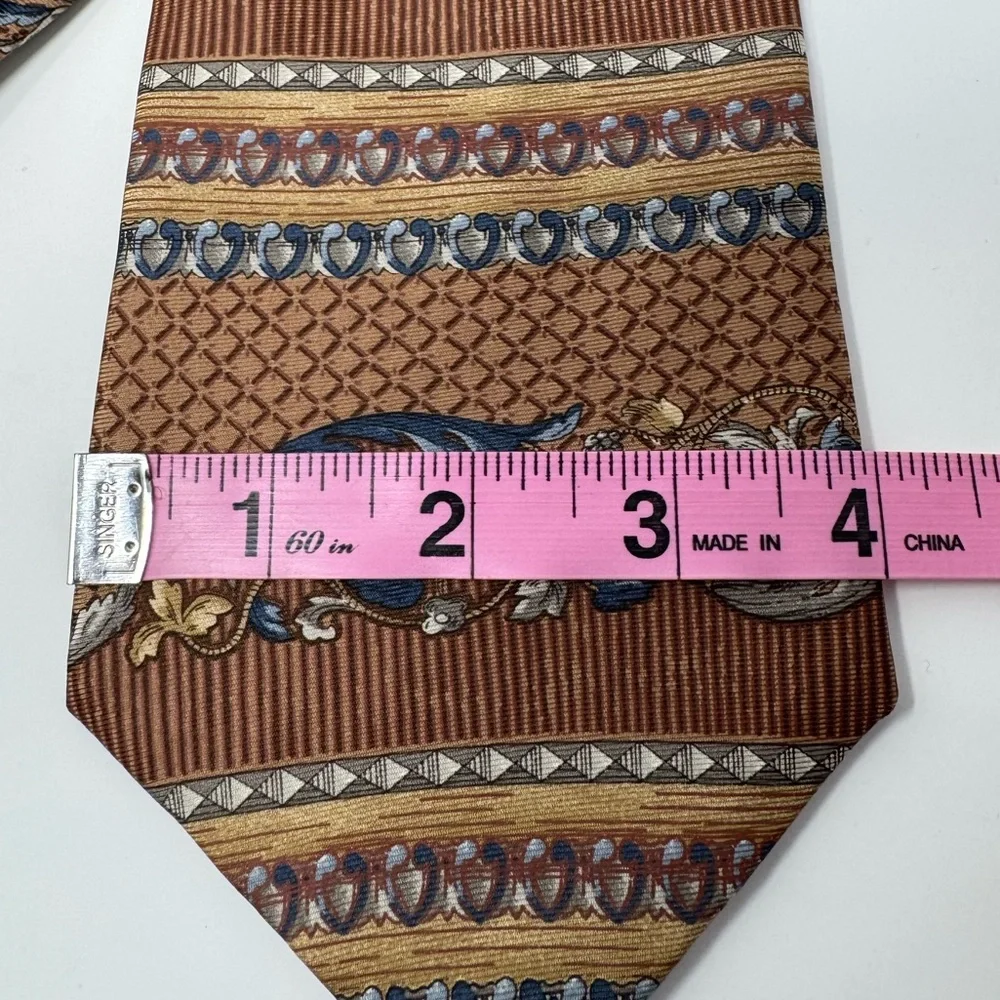 Bill Blass Silk Tie, floral,‎ pattern mix, classic, preppy, office, work, suit